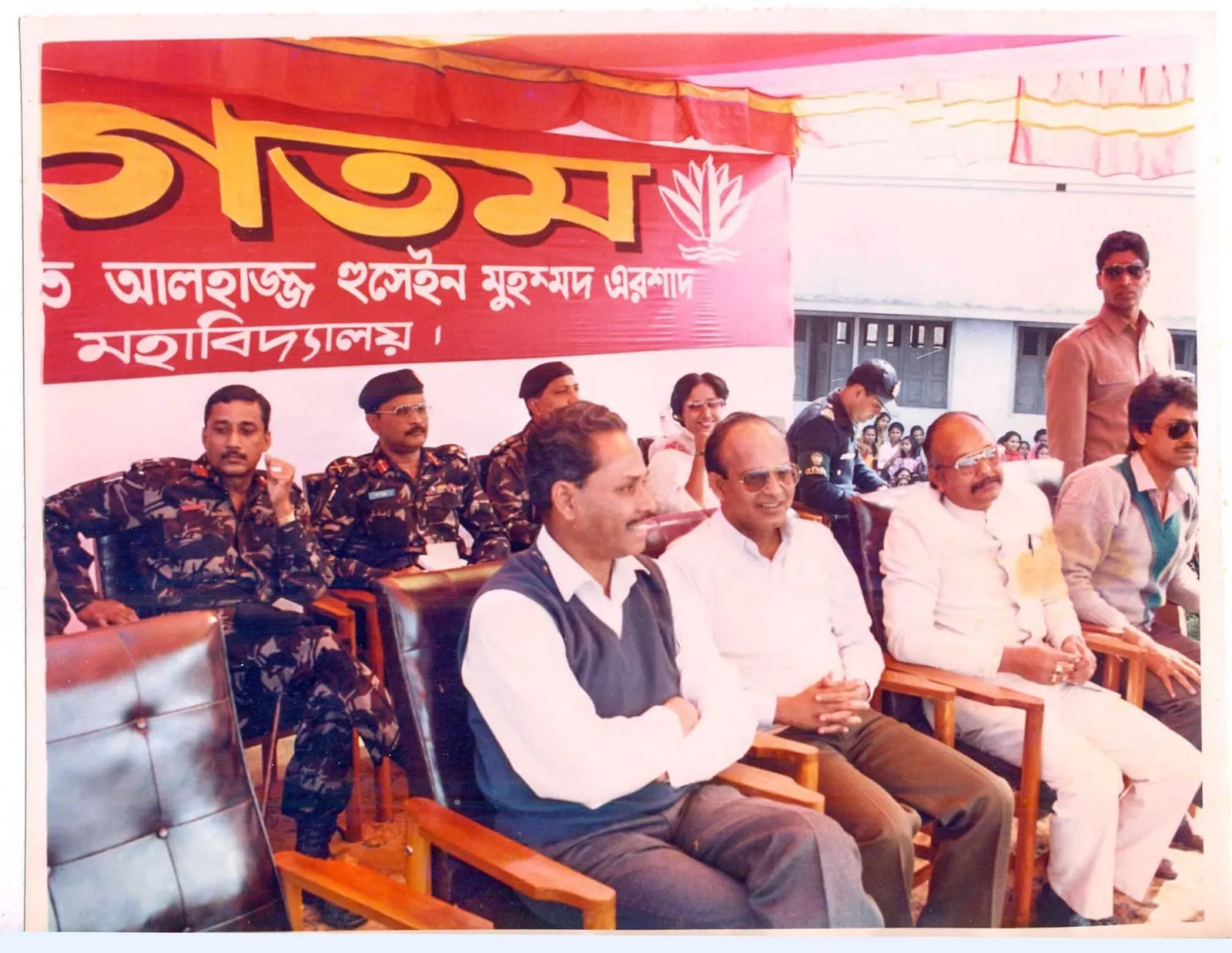 Anwar Hossain Manju photo 22